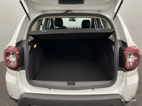 DACIA DUSTER II - voiture d'occasion - Photo 7