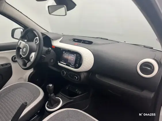 RENAULT TWINGO III - voiture d'occasion - Photo 10