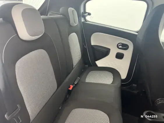 RENAULT TWINGO III - voiture d'occasion - Photo 11