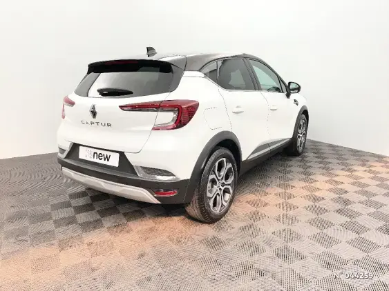 RENAULT CAPTUR II - voiture d'occasion - Photo 4