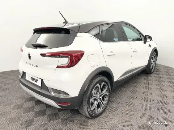 RENAULT CAPTUR II - voiture d'occasion - Photo 4