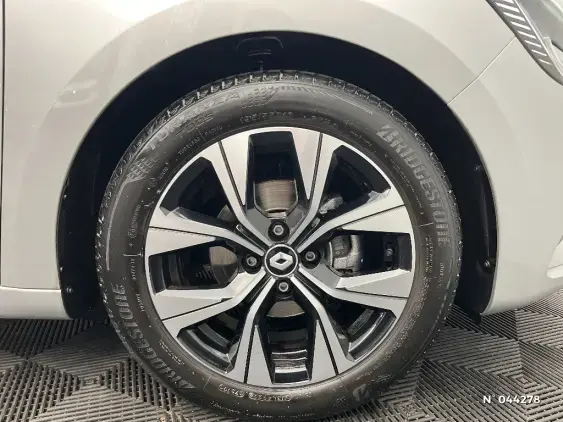 RENAULT CLIO V - voiture d'occasion - Photo 8