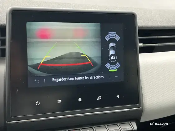 RENAULT CLIO V - voiture d'occasion - Photo 14