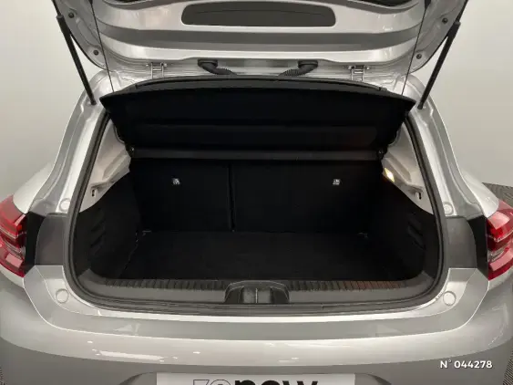 RENAULT CLIO V - voiture d'occasion - Photo 7