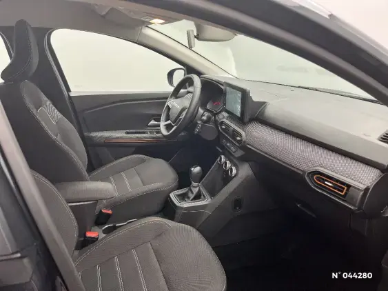 DACIA SANDERO III - voiture d'occasion - Photo 10