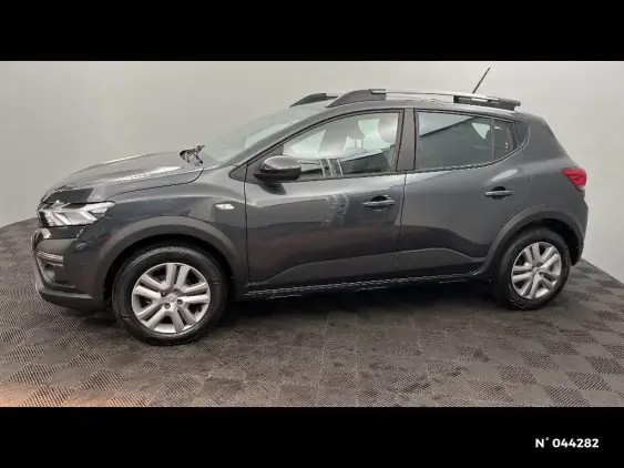 DACIA SANDERO III - voiture d'occasion - Photo 2