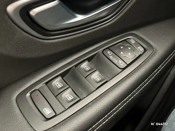 RENAULT SCENIC IV - voiture d'occasion - Photo 15