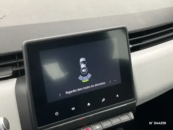 RENAULT CLIO V - voiture d'occasion - Photo 14