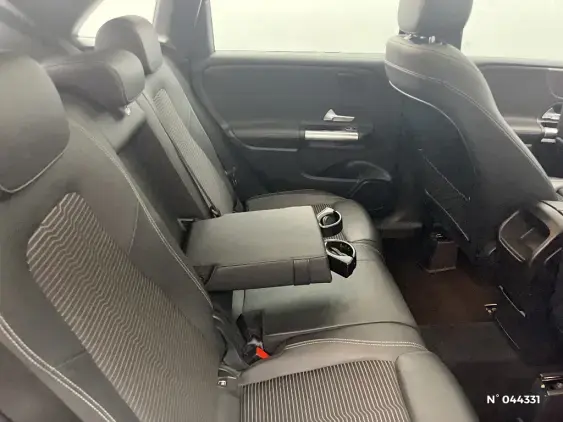 MERCEDES-BENZ CLASSE B III - voiture d'occasion - Photo 26