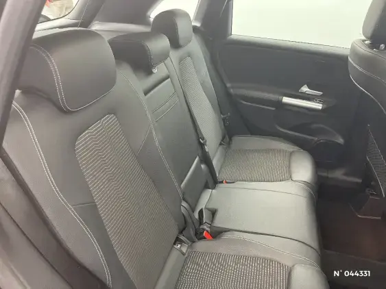 MERCEDES-BENZ CLASSE B III - voiture d'occasion - Photo 11