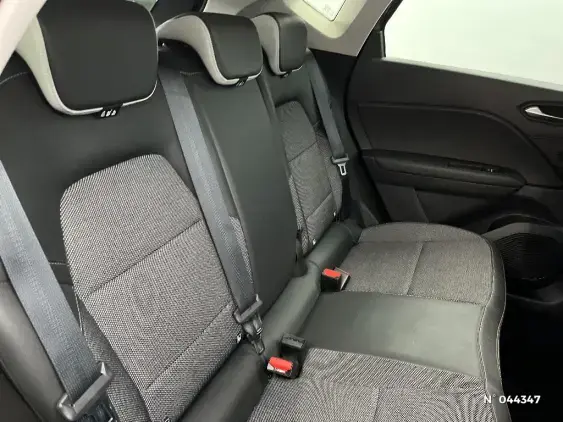 RENAULT CAPTUR II - voiture d'occasion - Photo 11
