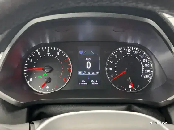 RENAULT CAPTUR II - voiture d'occasion - Photo 12