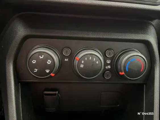 DACIA SANDERO III - voiture d'occasion - Photo 14