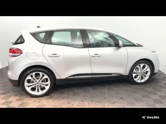 RENAULT SCENIC IV - voiture d'occasion - Photo 5