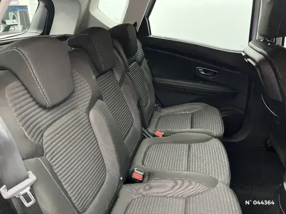 RENAULT SCENIC IV - voiture d'occasion - Photo 11