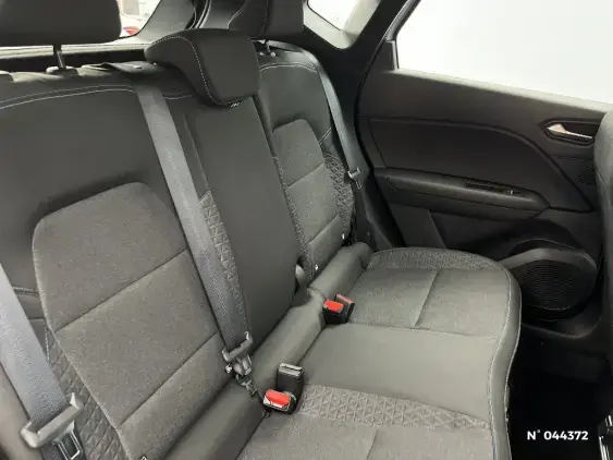 RENAULT CAPTUR II - voiture d'occasion - Photo 11