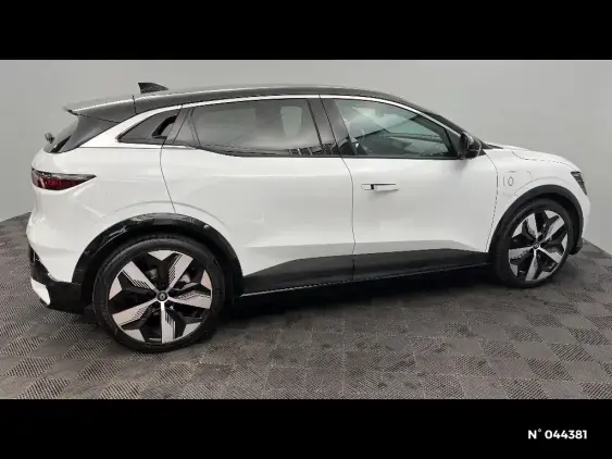 RENAULT MEGANE V - voiture d'occasion - Photo 5