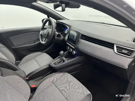 RENAULT CLIO V - voiture d'occasion - Photo 10