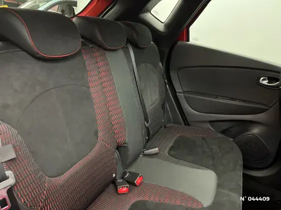 RENAULT CAPTUR - voiture d'occasion - Photo 11