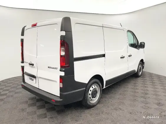 RENAULT TRAFIC FG III - voiture d'occasion - Photo 4