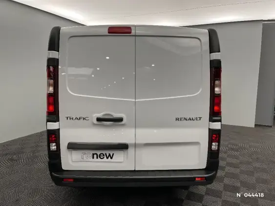 RENAULT TRAFIC FG III - voiture d'occasion - Photo 6