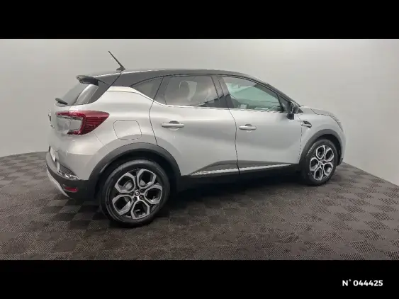 RENAULT CAPTUR II - voiture d'occasion - Photo 5