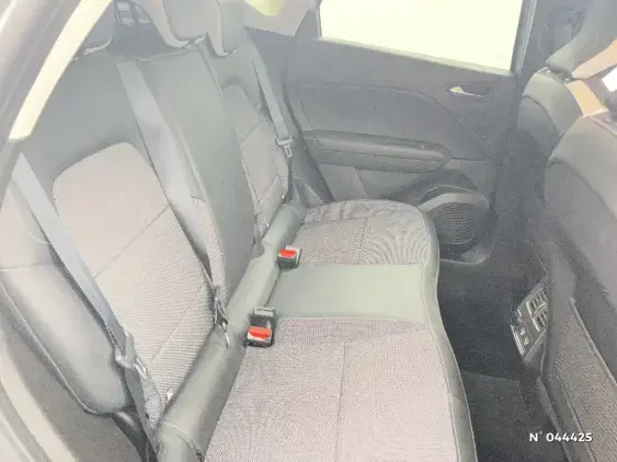 RENAULT CAPTUR II - voiture d'occasion - Photo 11