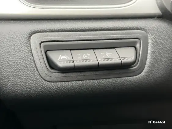 RENAULT CAPTUR II - voiture d'occasion - Photo 15