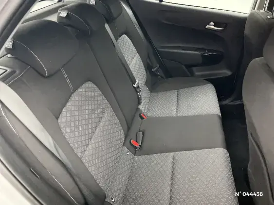 KIA PICANTO III - voiture d'occasion - Photo 11