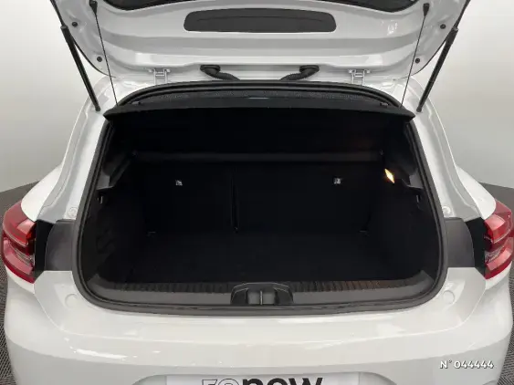 RENAULT CLIO V - voiture d'occasion - Photo 7