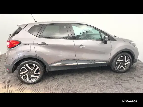 RENAULT CAPTUR - voiture d'occasion - Photo 5