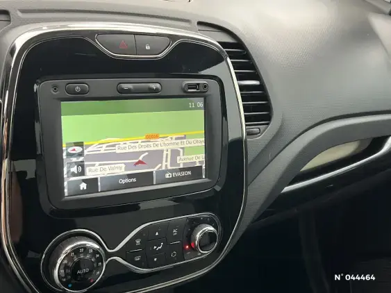 RENAULT CAPTUR - voiture d'occasion - Photo 13