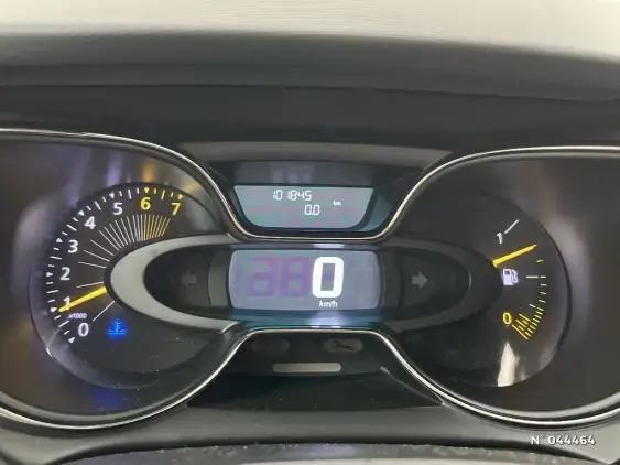 RENAULT CAPTUR - voiture d'occasion - Photo 12
