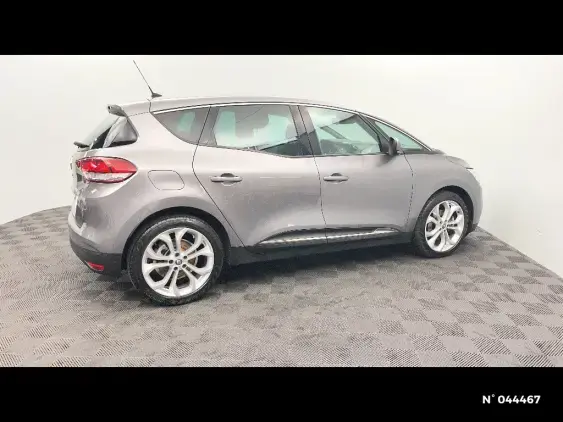 RENAULT SCENIC IV - voiture d'occasion - Photo 5