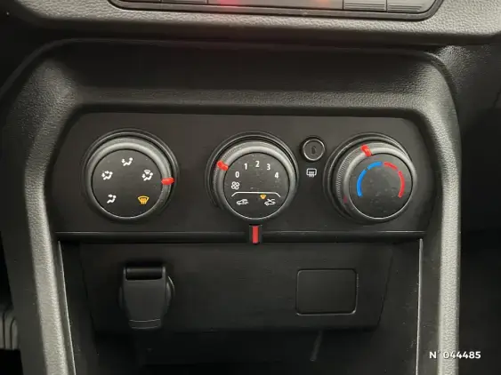 DACIA SANDERO III - voiture d'occasion - Photo 14