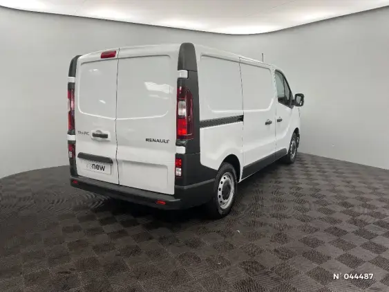 RENAULT TRAFIC FG III - voiture d'occasion - Photo 4