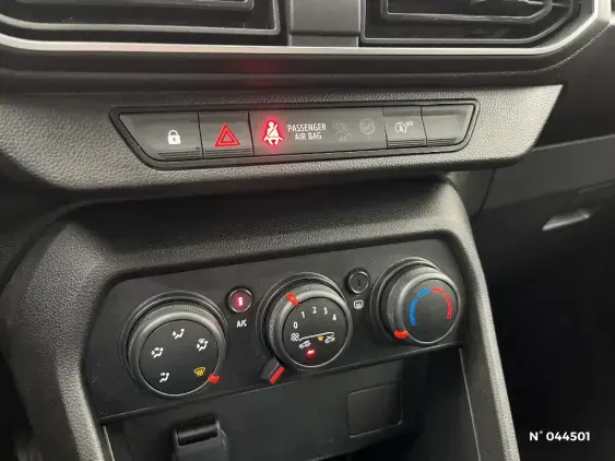 DACIA SANDERO III - voiture d'occasion - Photo 13