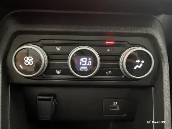 DACIA SANDERO III - voiture d'occasion - Photo 14