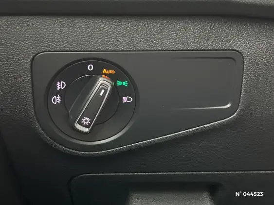 VOLKSWAGEN TIGUAN II - voiture d'occasion - Photo 15