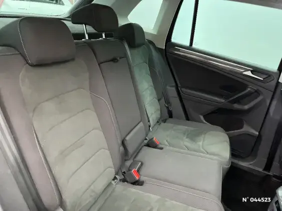 VOLKSWAGEN TIGUAN II - voiture d'occasion - Photo 11