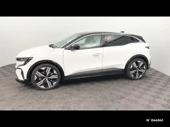 RENAULT MEGANE V - voiture d'occasion - Photo 2