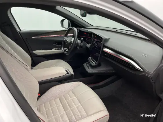 RENAULT MEGANE V - voiture d'occasion - Photo 10