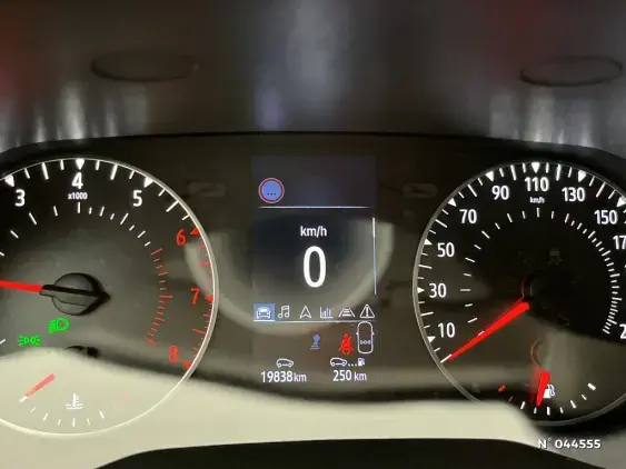 RENAULT CAPTUR II - voiture d'occasion - Photo 12
