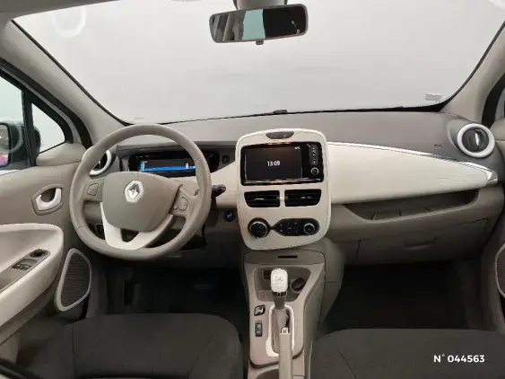 RENAULT ZOE - voiture d'occasion - Photo 9