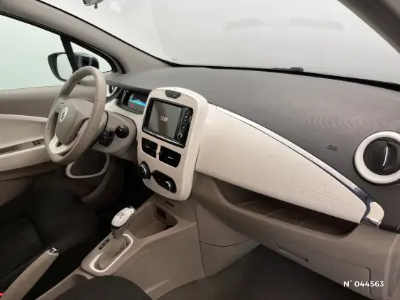 RENAULT ZOE - voiture d'occasion - Photo 10