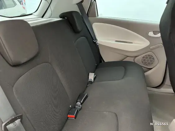 RENAULT ZOE - voiture d'occasion - Photo 11
