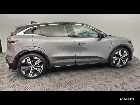 RENAULT MEGANE V - voiture d'occasion - Photo 5