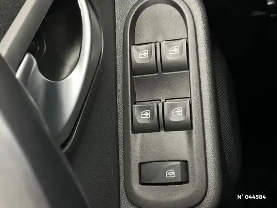 DACIA DUSTER - voiture d'occasion - Photo 15
