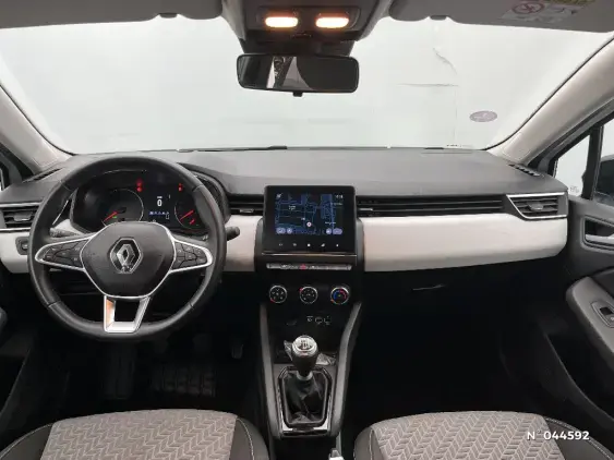 RENAULT CLIO V - voiture d'occasion - Photo 9