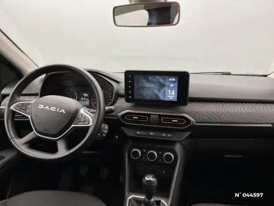 DACIA SANDERO III - voiture d'occasion - Photo 9